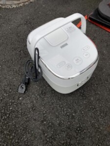 YAMADA(ヤマダ)IHジャー炊飯器 YRC-H05J1 2021年製