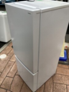 YAMADA(ヤマダ)ノンフロン冷凍冷蔵庫 YRZ-F15J 2022年製