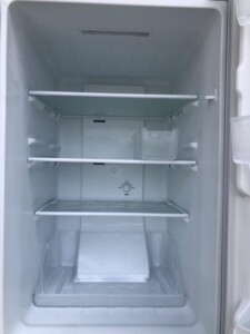 YAMADA(ヤマダ)ノンフロン冷凍冷蔵庫 YRZ-F15J 2022年製