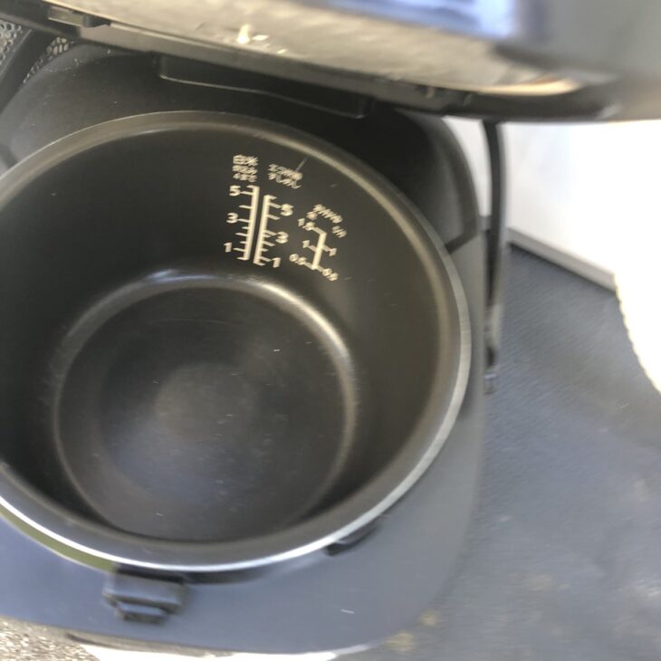 パナソニック IHジャー炊飯器 SR-CFE109 2020年製を川口市にて【高価