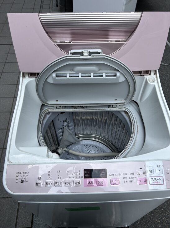 2017年製のシャープ5.5キロ 電気洗濯乾燥機 ES-TX5A-P を無料引取 