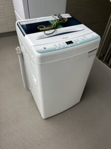 Haier(ハイアール)5.5キロ 全自動洗濯機 JW-U55HK 2022年製