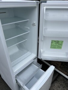 IRIS OHYAMA(アイリスオーヤマ)ノンフロン冷凍冷蔵庫 IRSN-15A-WE 2021年製