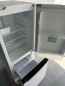 Hisense(ハイセンス)150L 2ドア冷蔵庫 HR-D15C 2020年製