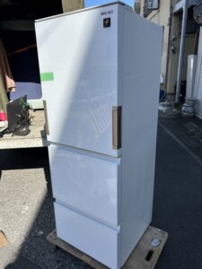 SHARP(シャープ)ノンフロン冷凍冷蔵庫 SJ-GE35G-W 2021年製