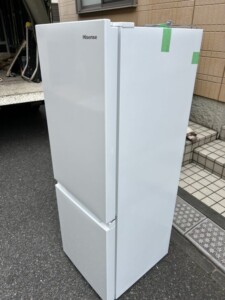 Hisense(ハイセンス)175L 2ドア冷蔵庫 HR-D1701W 2024年製