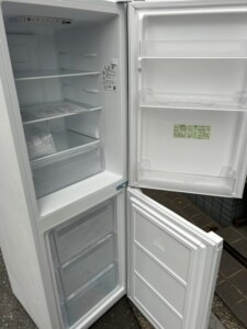 SHARP(シャープ)230L 2ドア冷蔵庫 SJ-BD23K-W 2023年製