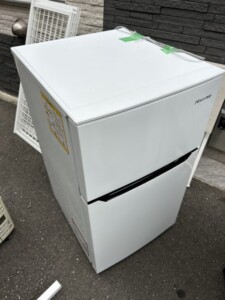 Hisense(ハイセンス)93L 2ドア冷蔵庫 HR-B95A 2021年製