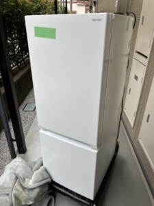 YAMADA(ヤマダ)156L 2ドア冷蔵庫 YRZ-F15LW 2023年製