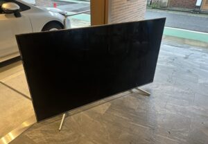 SONY(ソニー)75型4K液晶テレビ KJ-75X8500F 2018年製