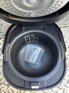 SHARP(シャープ)ジャー炊飯器 KS-CF05B-B 2023年製