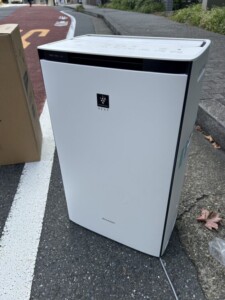 SHARP(シャープ)加湿空気清浄機 KI-PX70-W 2023年製