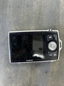 FUJIFILM(富士フイルム)デジタルカメラ FINEPIX Z110