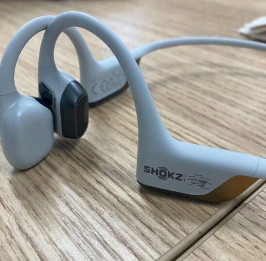 大迫傑モデル】SHOKZ(ショックス) 骨伝導イヤホン Shokz OpenRun 大迫傑モデル】SHOKZ(ショックス) 骨伝導イヤホン Shokz OpenRun