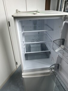 MITSUBISHI(三菱)146L 2ドア冷蔵庫 MR-P15J-W 2024年製