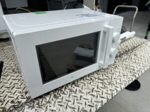 NITORI(ニトリ)東日本用電子レンジ MM720CUKN4 2022年製