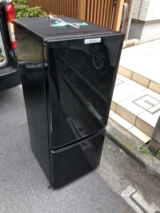 MITSUBISHI(三菱)146L 2ドア冷蔵庫 MR-P15D-B 2019年製