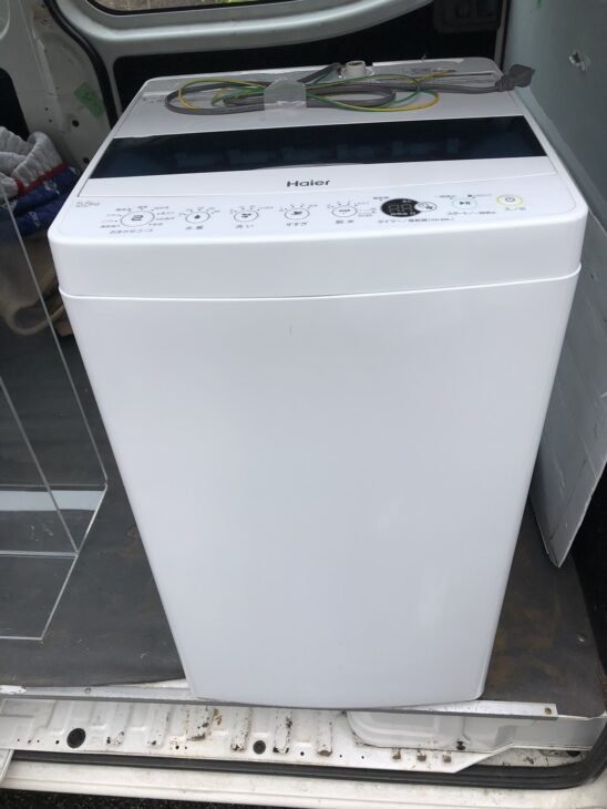 Haier（ハイアール）5.5キロ 全自動洗濯機 JW-C55D-W 2020年製