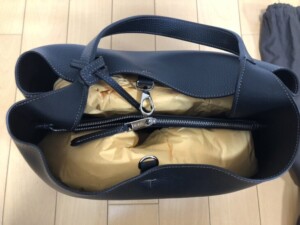 TODS(トッズ)トートバッグ XBWAPAA9300 ミディアム ブラック
