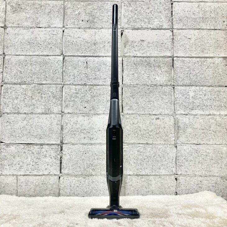 シー・シー・ピー 充電式掃除機 CC-DC08-EK 2022年製