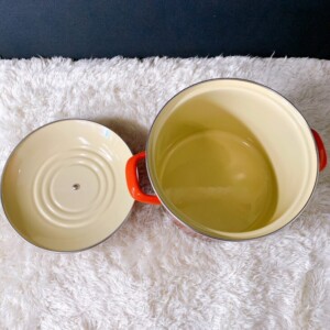 LE CREUSET(ル・クルーゼ)ホーロー鍋