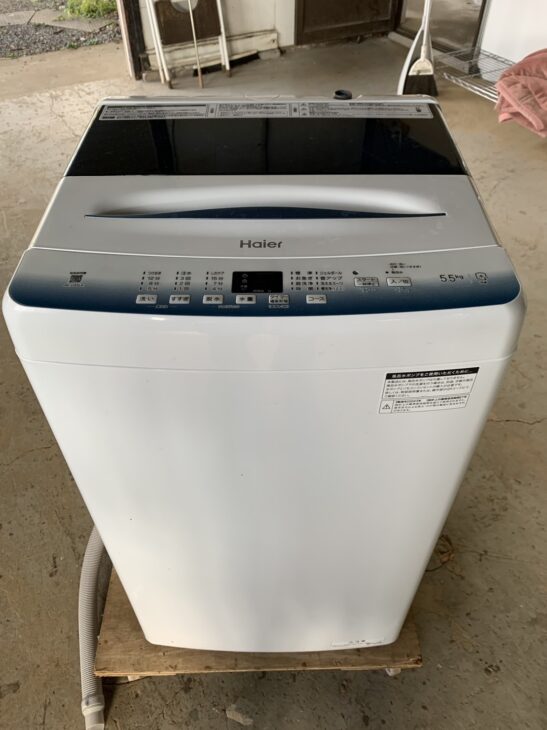 Haier（ハイアール）5.5キロ 全自動洗濯機 JW-U55LK 2023年製