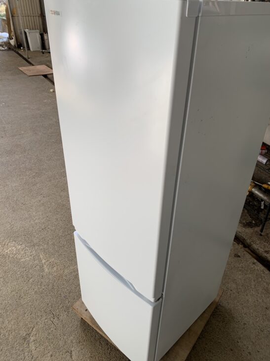 平塚市菫平での【出張買取】報告です！東芝 2ドア冷蔵庫 GR-V17BS(W 