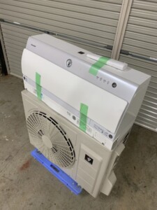 SHARP(シャープ)4.0kW ルームエアコン AY-R40X2-W 2023年製