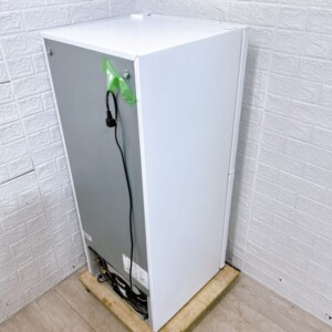 IRIS OHYAMA(アイリスオーヤマ)142L 2ドア冷蔵庫 IRSD-14A-W 2021年製