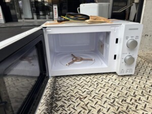 YAMADA(ヤマダ)電子レンジ YMW-M17JW5 2022年製