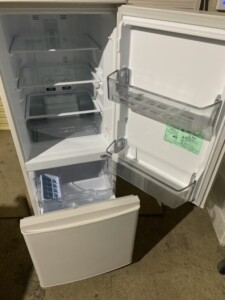 MITSUBISHI(三菱)146L 2ドア冷蔵庫 MR-P15G-W 2022年製