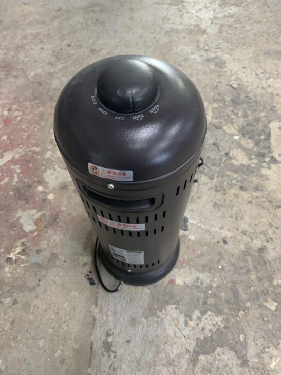 2017年製【買取】スリーアップ カーボンヒーター CBT-1633 出張で一宮