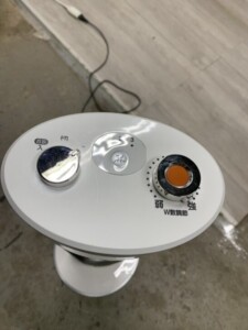 コイズミ 遠赤外線ストーブ KSS-0861 2016年製