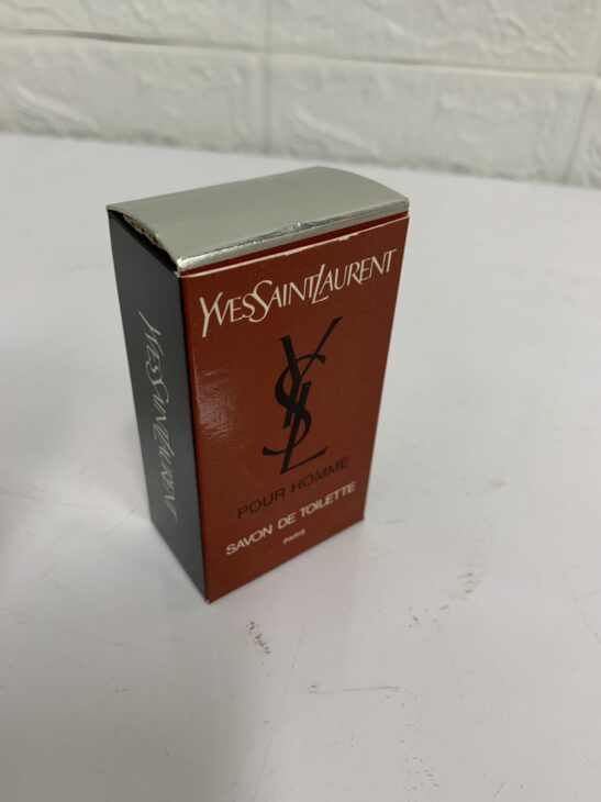 YVES SAINT LAURENT（イヴ・サンローラン）プールオムソープ 石鹸