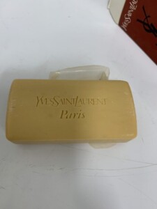 YVES SAINT LAURENT(イヴ・サンローラン)プールオムソープ 石鹸