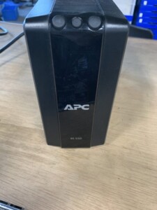 APC 無停電電源装置 BR550G-JP