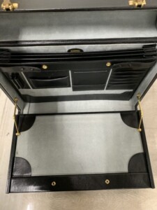 BALLY(バリー)ビジネスバッグ トランクケース