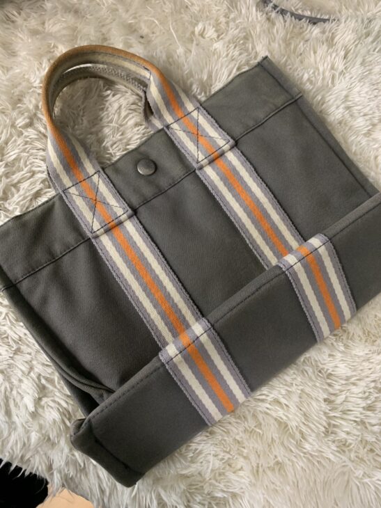 経年劣化の傷みあり【買取】HERMES(エルメス)トートバッグ 経年劣化の傷みあり【買取】HERMES(エルメス)トートバッグ