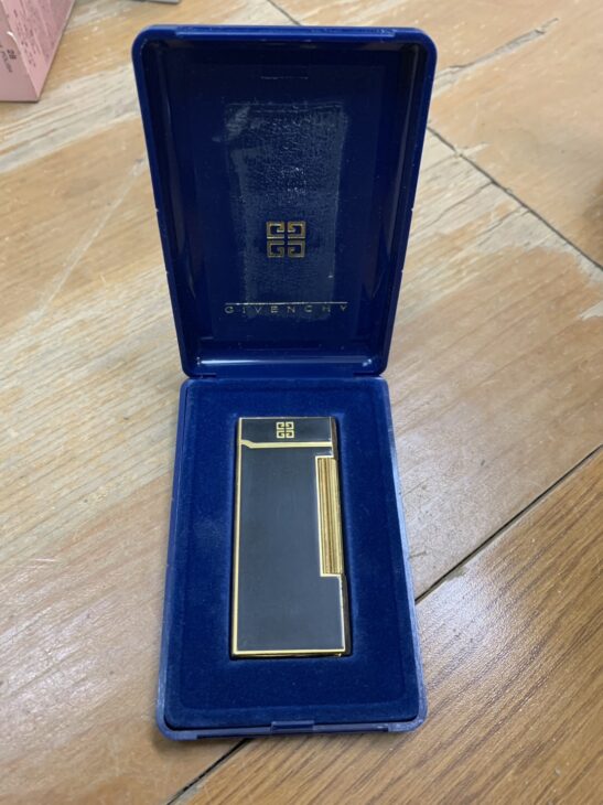 GIVENCY（ジバンシィ）ガスライター
