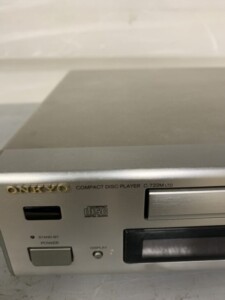 ONKYO(オンキョー)CDプレーヤー C-722M