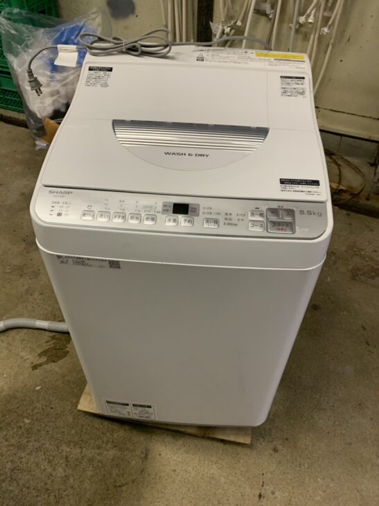 シャープ SHARP 全自動洗濯機 幅56.5cm(ボディ幅52.0cm) 4.5kg ステンレス槽 ベージュ系 ES-GE4D-C