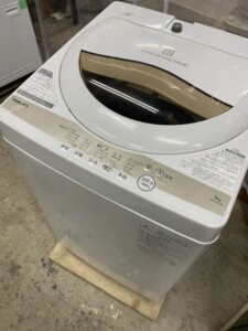 TOSHIBA(東芝)5.0キロ 全自動洗濯機 AW-5GA1(W) 2022年製