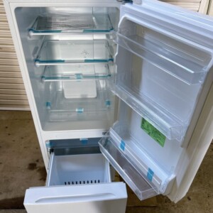 YAMADA(ヤマダ)156L 2ドア冷蔵庫 YRZ-F15LW 2024年製