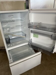 TOSHIBA(東芝)326L 3ドア冷蔵庫 GR-V33SC(WU)2024年製