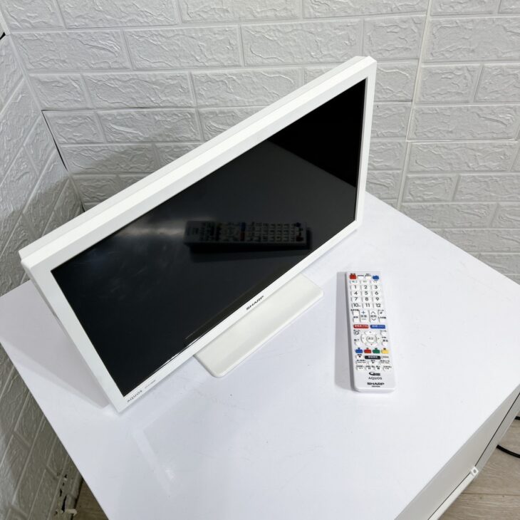 横浜市磯子区】シャープ 19型液晶テレビ 2T-C19DE 2024年製 出張買取