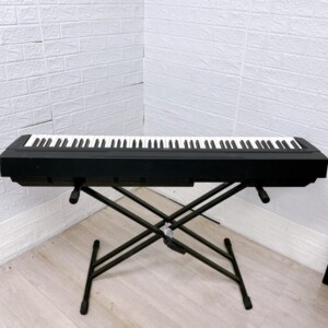 YAMAHA(ヤマハ)電子ピアノ P45-B 2016年製