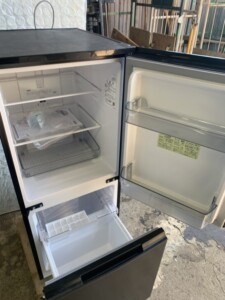 SHARP(シャープ)152L 2ドア冷蔵庫 SJ-D15J-H 2023年製