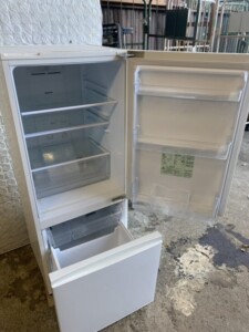 AQUA(アクア)184L 2ドア冷蔵庫 AQR-18G(W) 2018年製