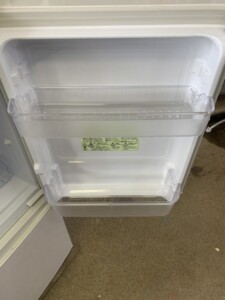 SHARP(シャープ)137L 2ドア冷蔵庫 SJ-D14F-W 2020年製