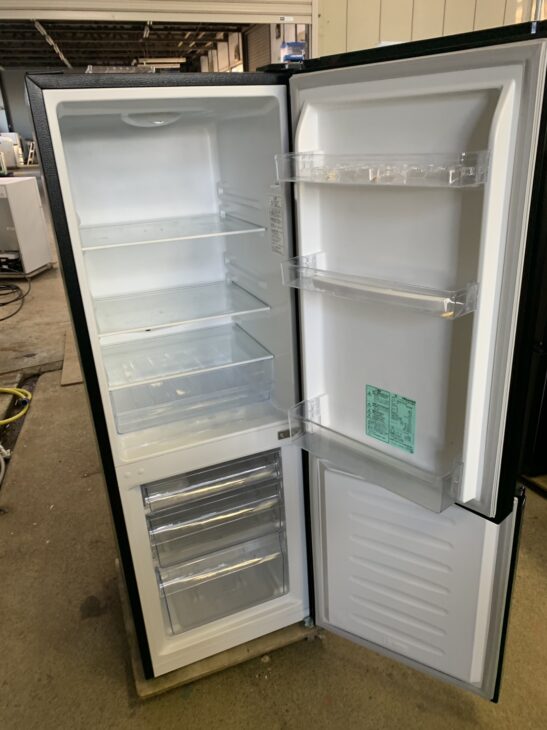 福岡市城南区南片江で【出張買取】Hisense 2ドア冷蔵庫 HR-D1701B 2022 